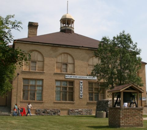 Antler River Historical Museum - Melita
